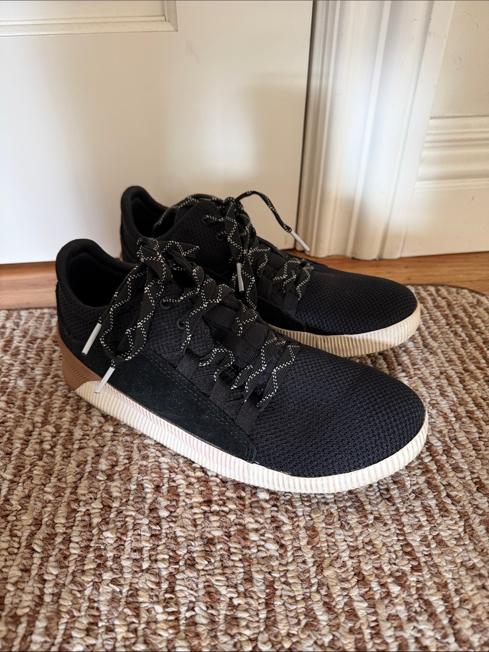 Women’s Sorel Black and Tan Sneakers